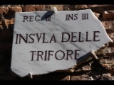 05751 ostia - regio iii - via delle trifore - insula delle trifore - schild.jpg